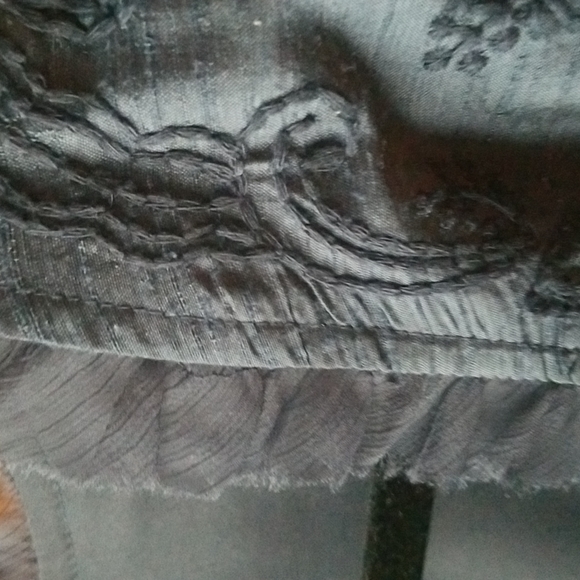 Chico's midnight blue, embroidered, silk jacket in Size 1 - Picture 2 of 5